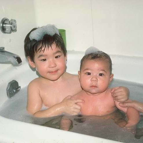 Zachary & Simon in Tub in 1977