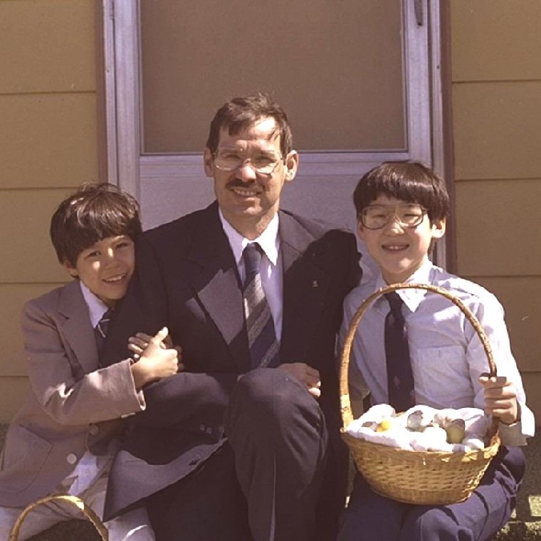 Easter in Tomah in 1987 /Simon, Chris, Zachary
