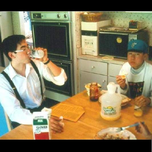 Zachary & Simon at breakfast table in 1993